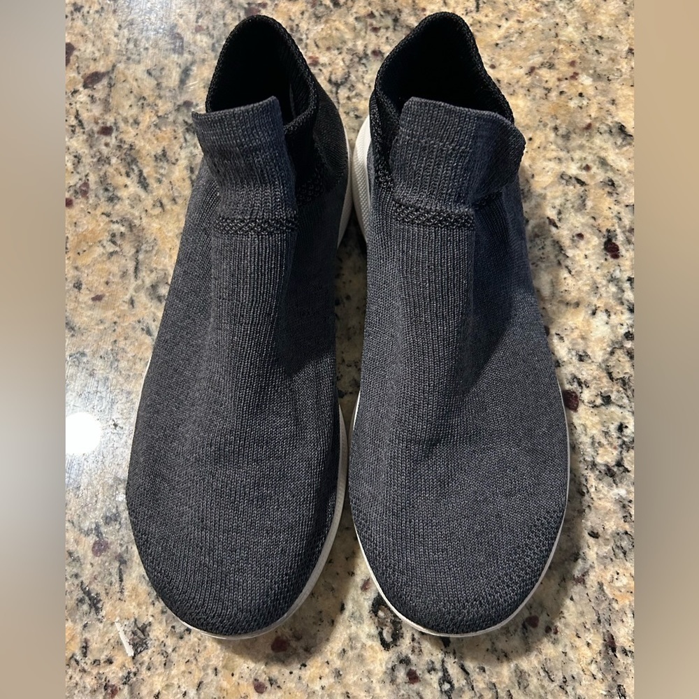 Skechers Goga Max Shoes
